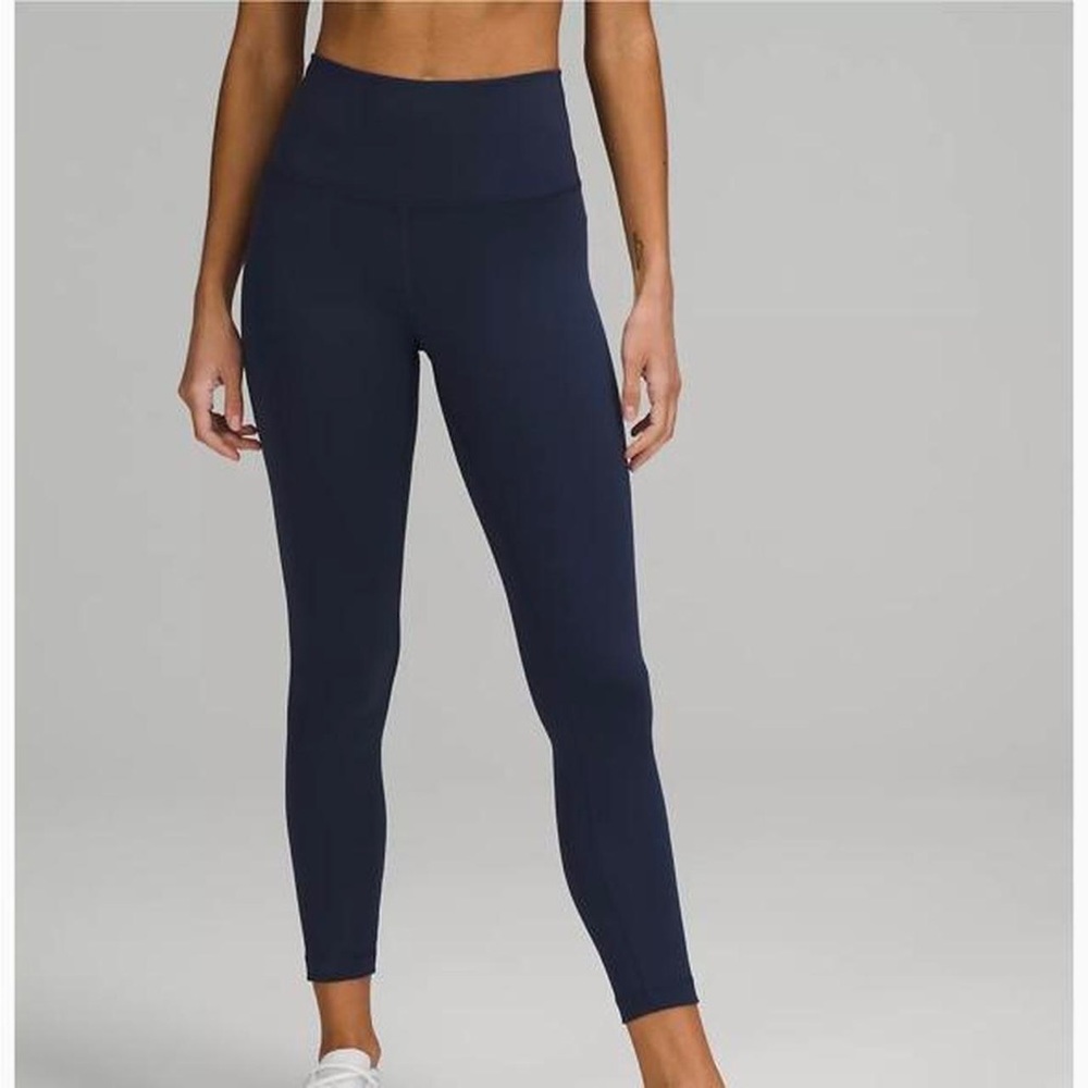 navy lululemon leggings